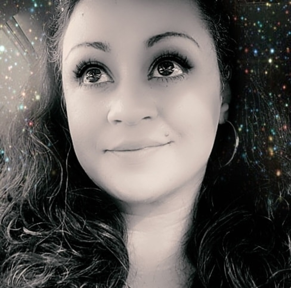 Meet your Posher, Zinnia